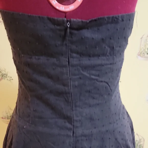 Black Ruched Halter Sundress - Picture 4 of 8